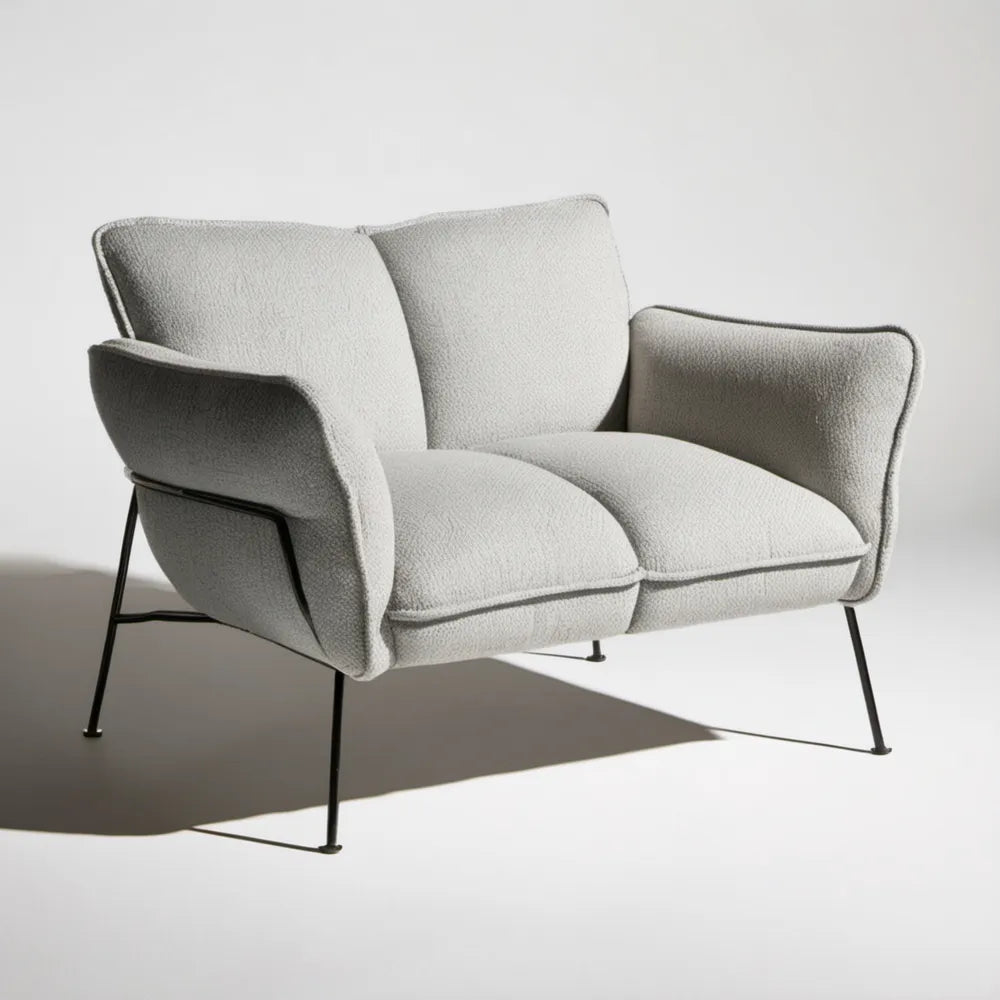 Dwuosobowy fotel bouclé jasnoszaro-czarny 140 x 82 x 84 cm